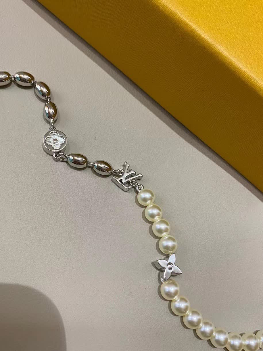 Louis Vuitton Pearl Bracelet